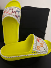 Load image into Gallery viewer, Custom Crocs